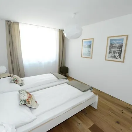 Apartment Uehlinger By Interhome Lenzerheide